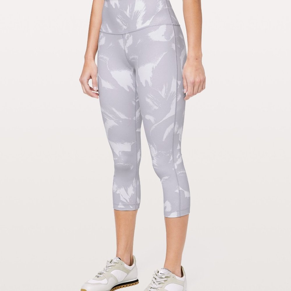 Lululemon Wunder under cropped leggings